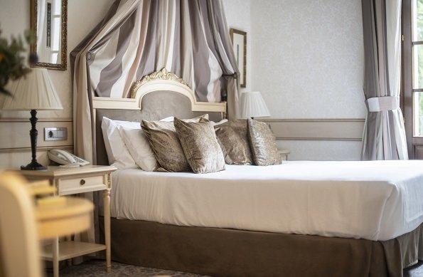 Habitación doble clásica con acceso al Manantial y Aquaxana Blau Gran Hotel Las Caldas Asturias Habitación doble clásica con acceso al Manantial y Aquaxana Blau Gran Hotel Las Caldas Asturias