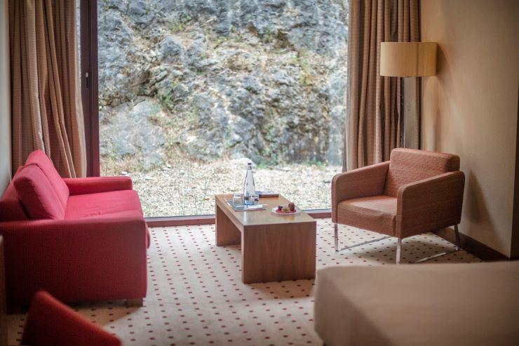 Habitación doble superior con acceso al Manantial y Aquaxana Blau Gran Hotel Las Caldas Asturias Habitación doble superior con acceso al Manantial y Aquaxana Blau Gran Hotel Las Caldas Asturias