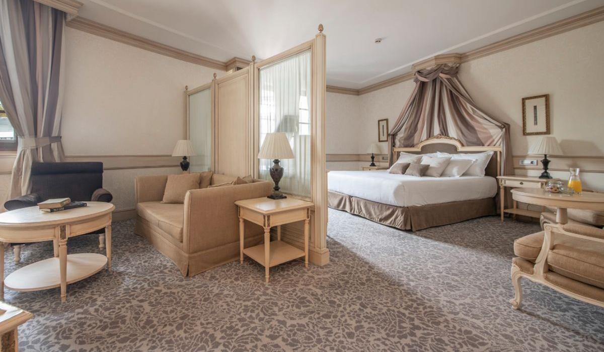 Junior suite Blau Gran Hotel Las Caldas Asturias Junior suite Blau Gran Hotel Las Caldas Asturias