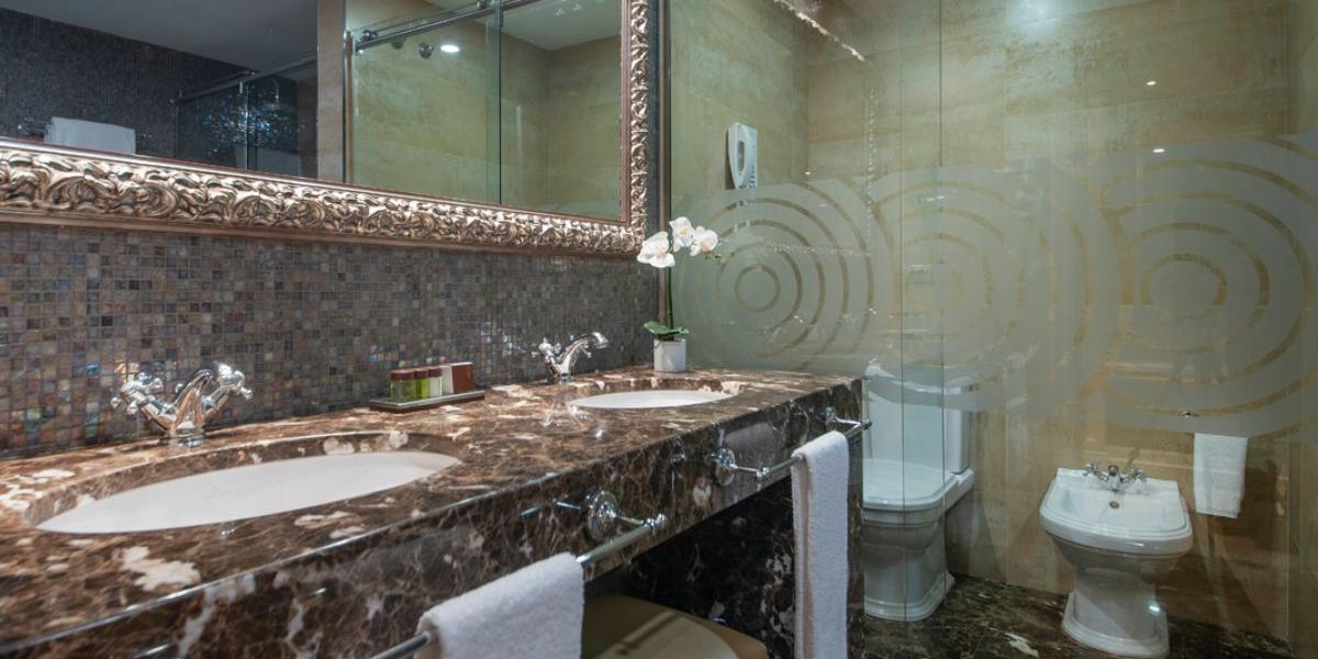 Suite Blau Gran Hotel Las Caldas Asturies Suite Blau Gran Hotel Las Caldas Asturies