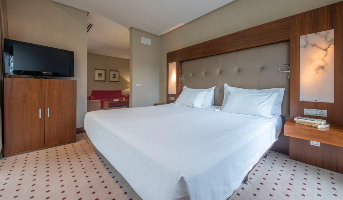 Suite Blau Gran Hotel Las Caldas Asturias Suite Blau Gran Hotel Las Caldas Asturias