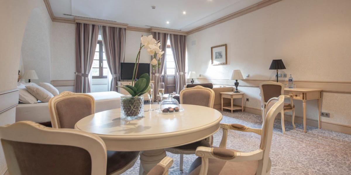 Suite Blau Gran Hotel Las Caldas Asturies Suite Blau Gran Hotel Las Caldas Asturies