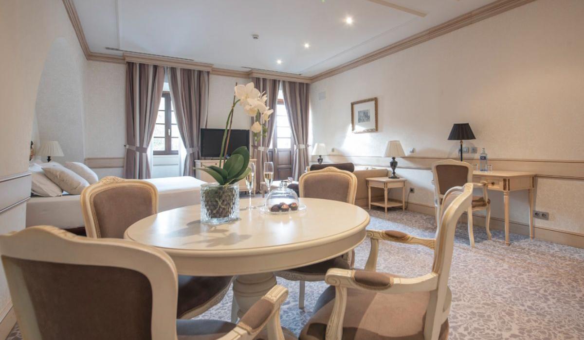 Suite Blau Gran Hotel Las Caldas Asturias Suite Blau Gran Hotel Las Caldas Asturias