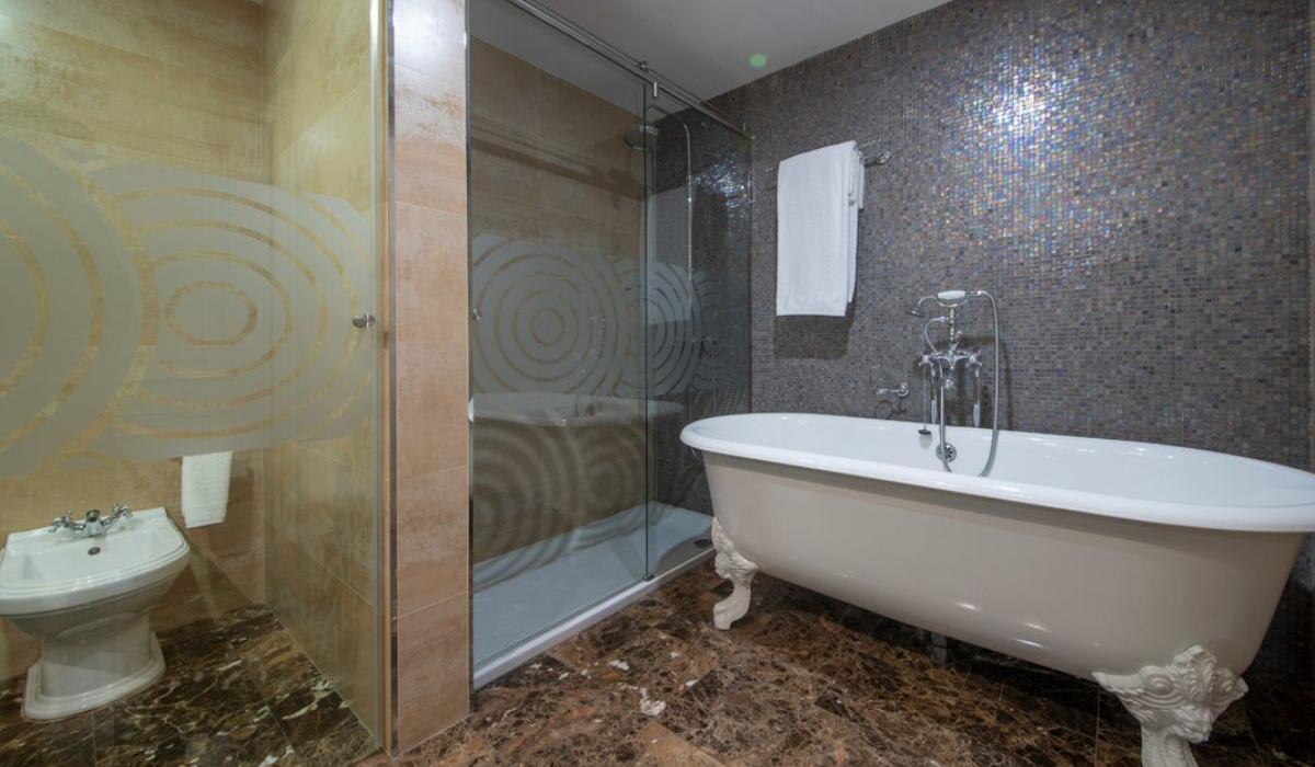 Suite Blau Gran Hotel Las Caldas Asturias Suite Blau Gran Hotel Las Caldas Asturias