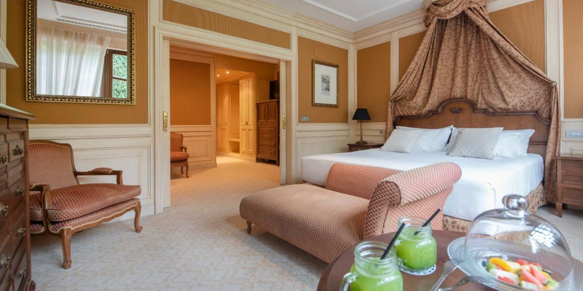 Suite Blau Gran Hotel Las Caldas Asturies Suite Blau Gran Hotel Las Caldas Asturies