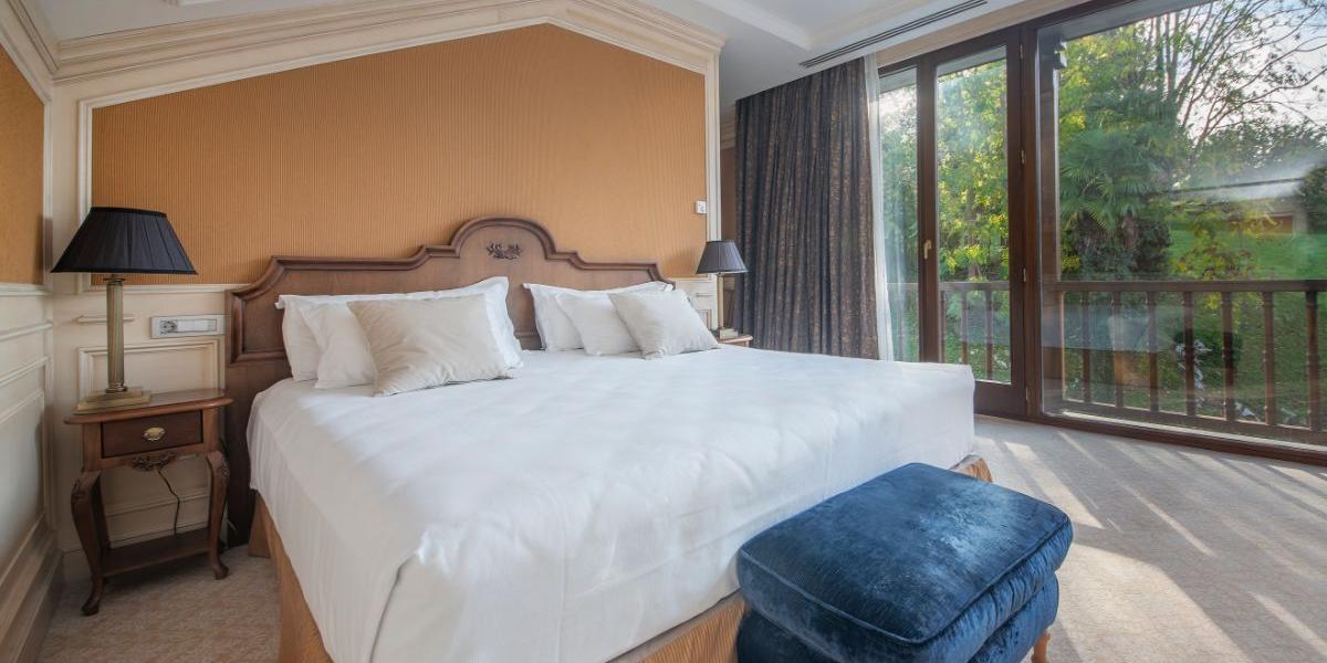 Deluxe suite Blau Gran Hotel Las Caldas Asturias Deluxe suite Blau Gran Hotel Las Caldas Asturias
